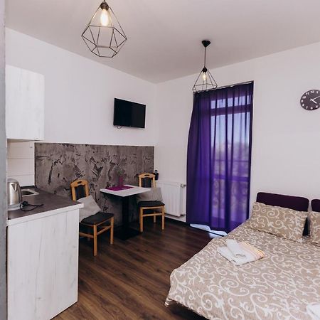 Нові Apartments Біля Жд Вокзалу Ивано-Франковск Экстерьер фото