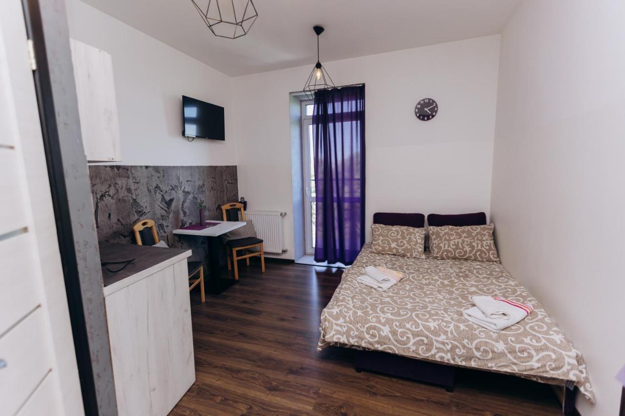 Нові Apartments Біля Жд Вокзалу Ивано-Франковск Экстерьер фото