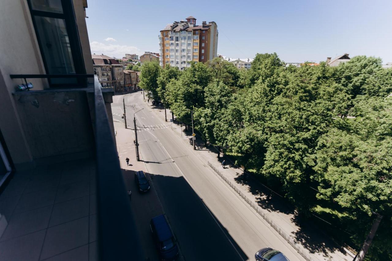 Нові Apartments Біля Жд Вокзалу Ивано-Франковск Экстерьер фото